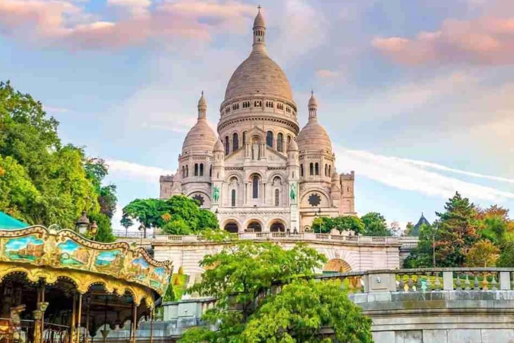 Charming Ideally Located In Paris, 9th
