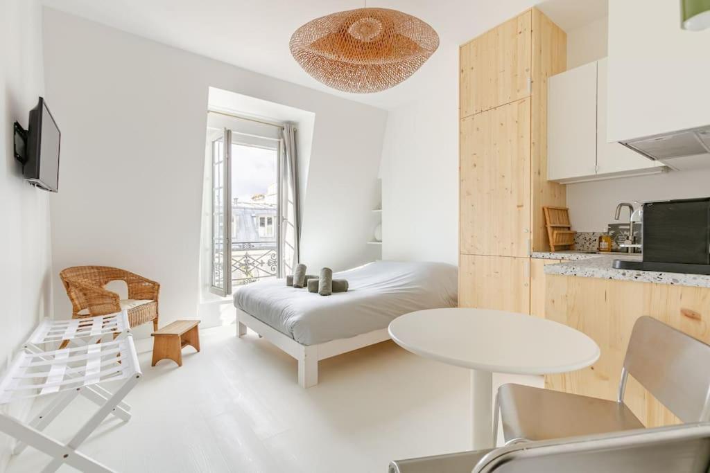 Appartement Charming Ideally Located In Paris, 9th Parijs